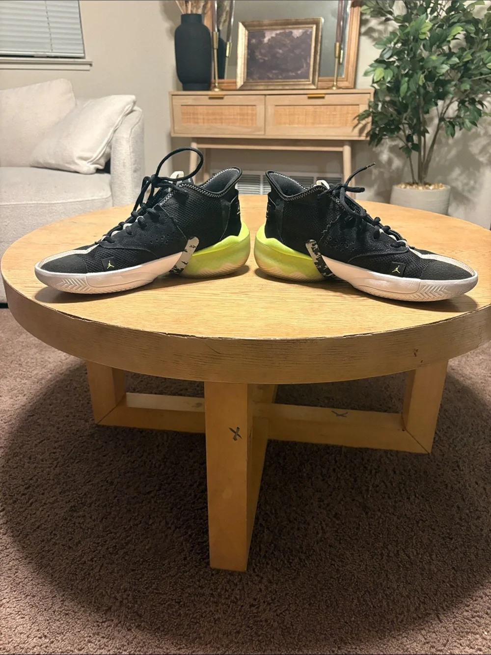 Jordan React Elevation “Black and Volt”